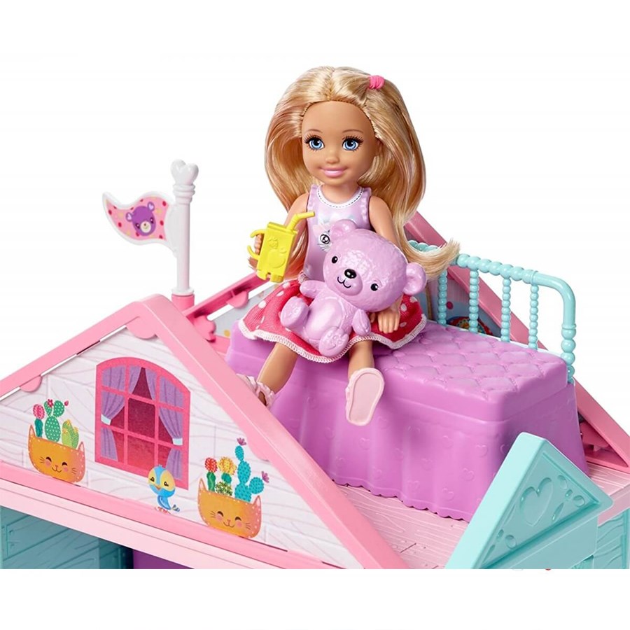 Barbie Chelsea´nin İki Katlı Evi 