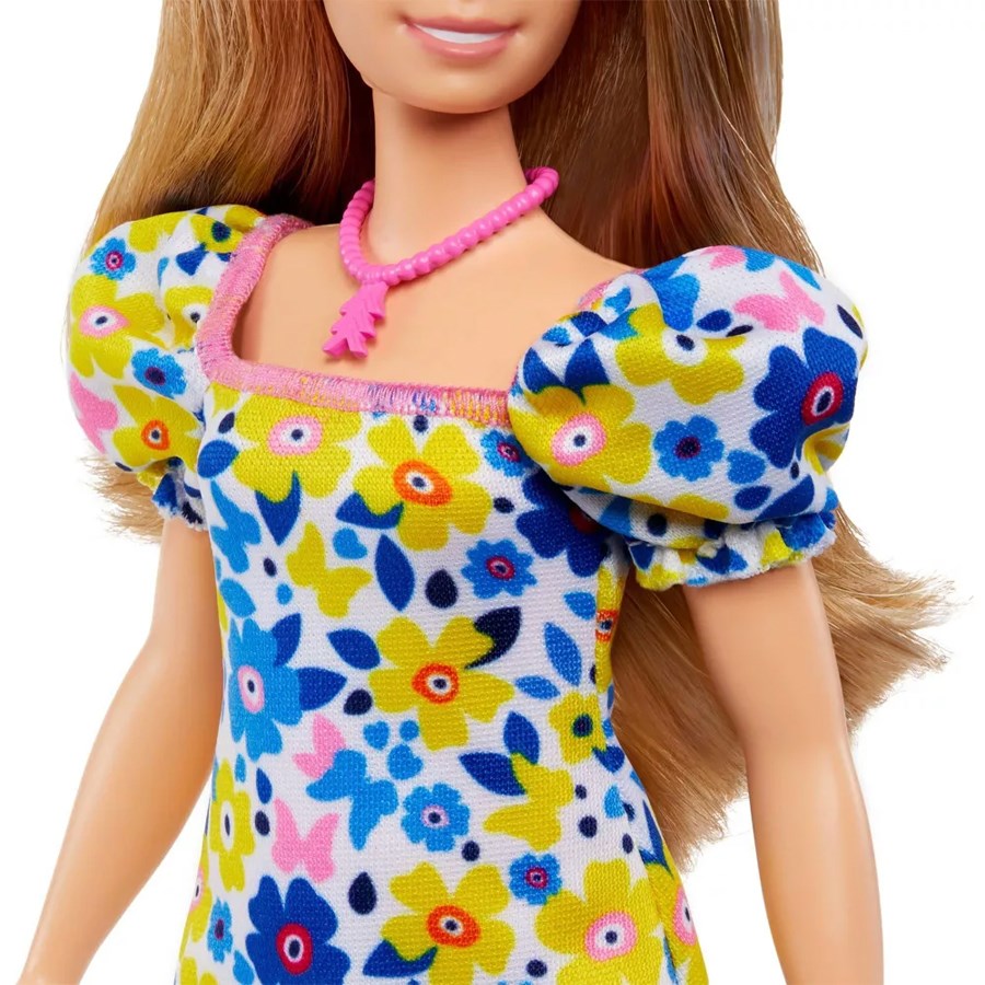 Barbie Büyüleyici Parti Bebekleri Hjt05