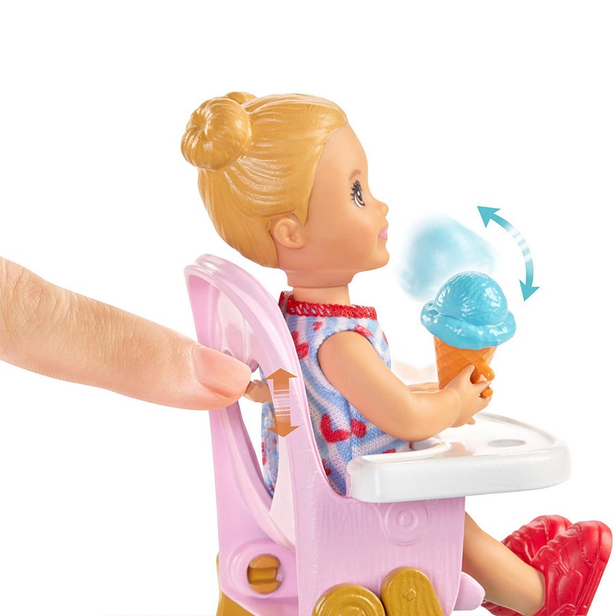 Barbie Bebek Bakıcılığı Oyun Seti Mama Sandalyesi