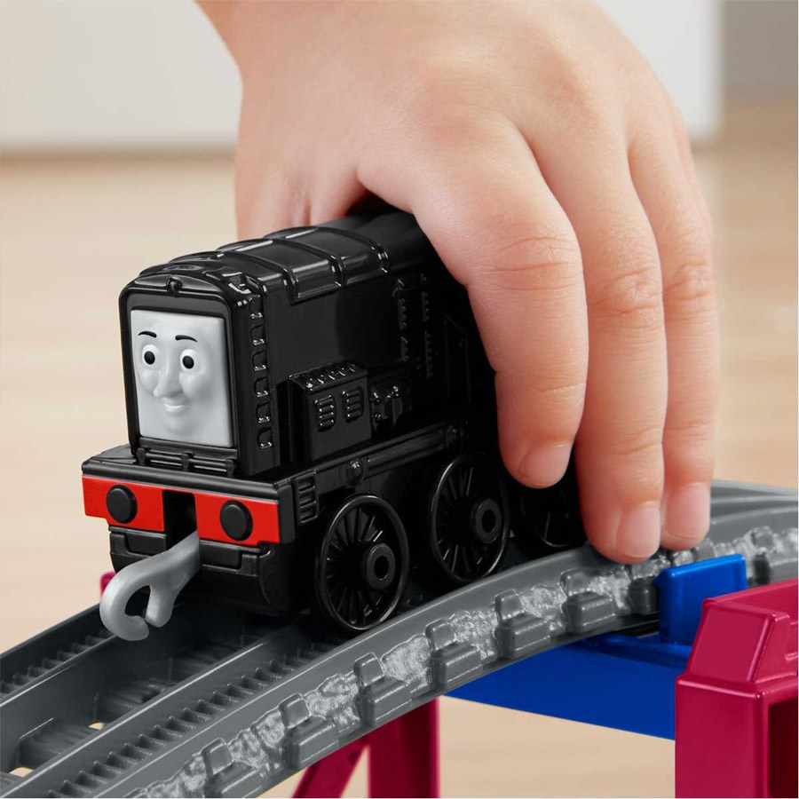 Thomas Friends Diesel Tünel Macerası Oyun Seti 