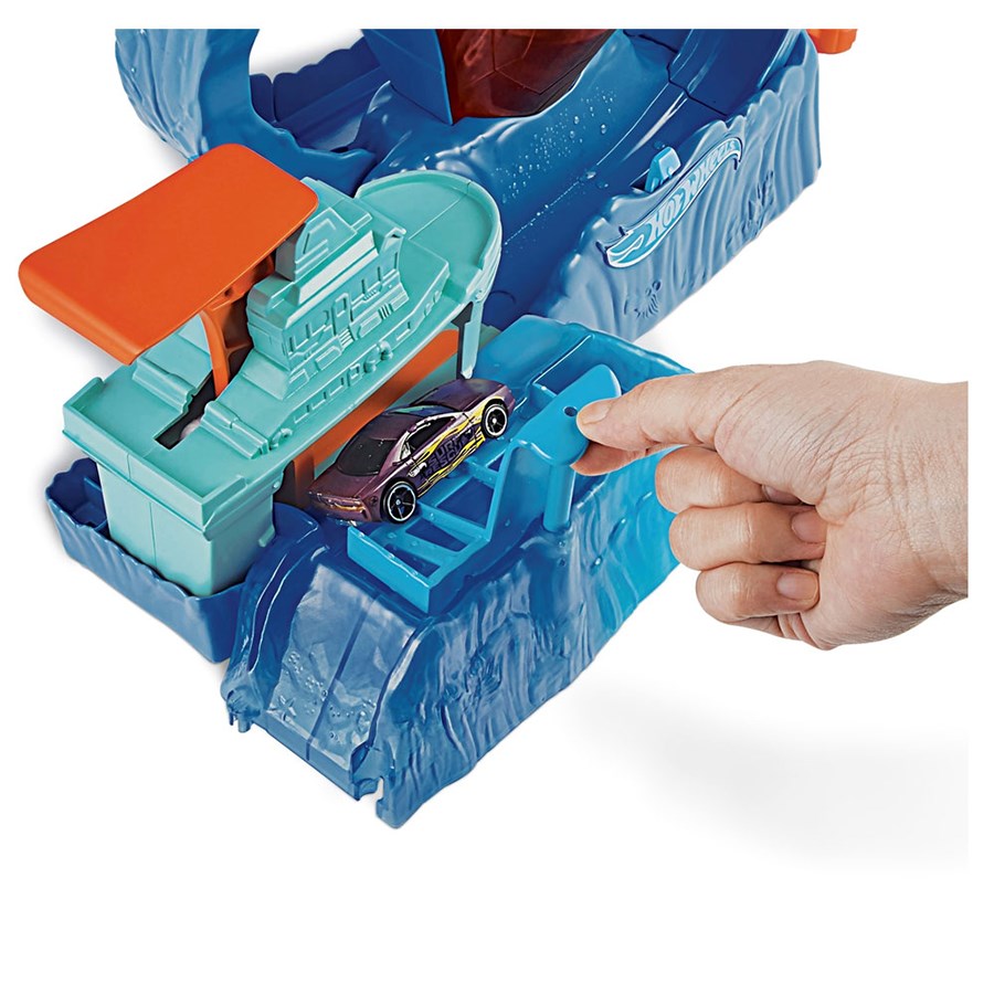 Hot Wheels Robotik Köpek Balığı Renk Değiştiren Oyun Seti 