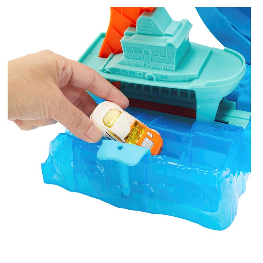 Hot Wheels Robotik Köpek Balığı Renk Değiştiren Oyun Seti 