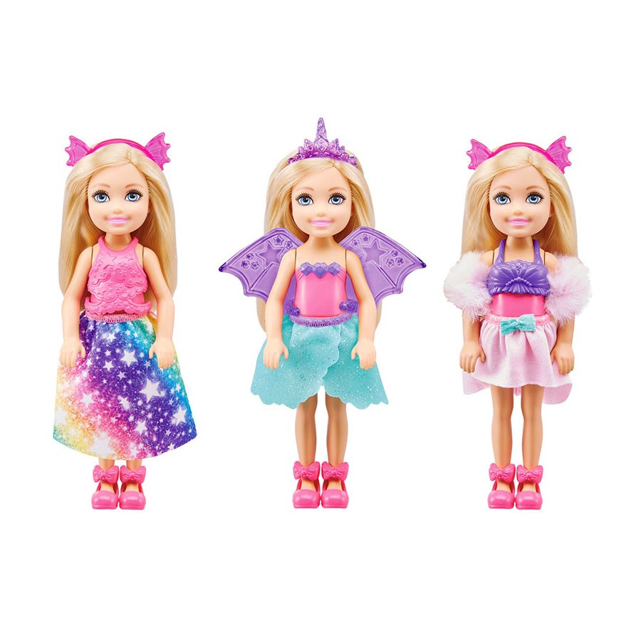 Barbie Dreamtopia Chelsea ve Kostümleri Oyun Seti 