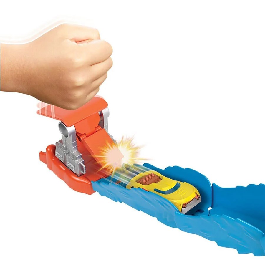 Hot Wheels City Düşmanlarla Mücadele Serisi Çılgın Goril Saldırısı