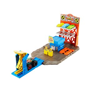 Hot Wheels Monster Trucks Patlama İstasyonu Oyun Seti