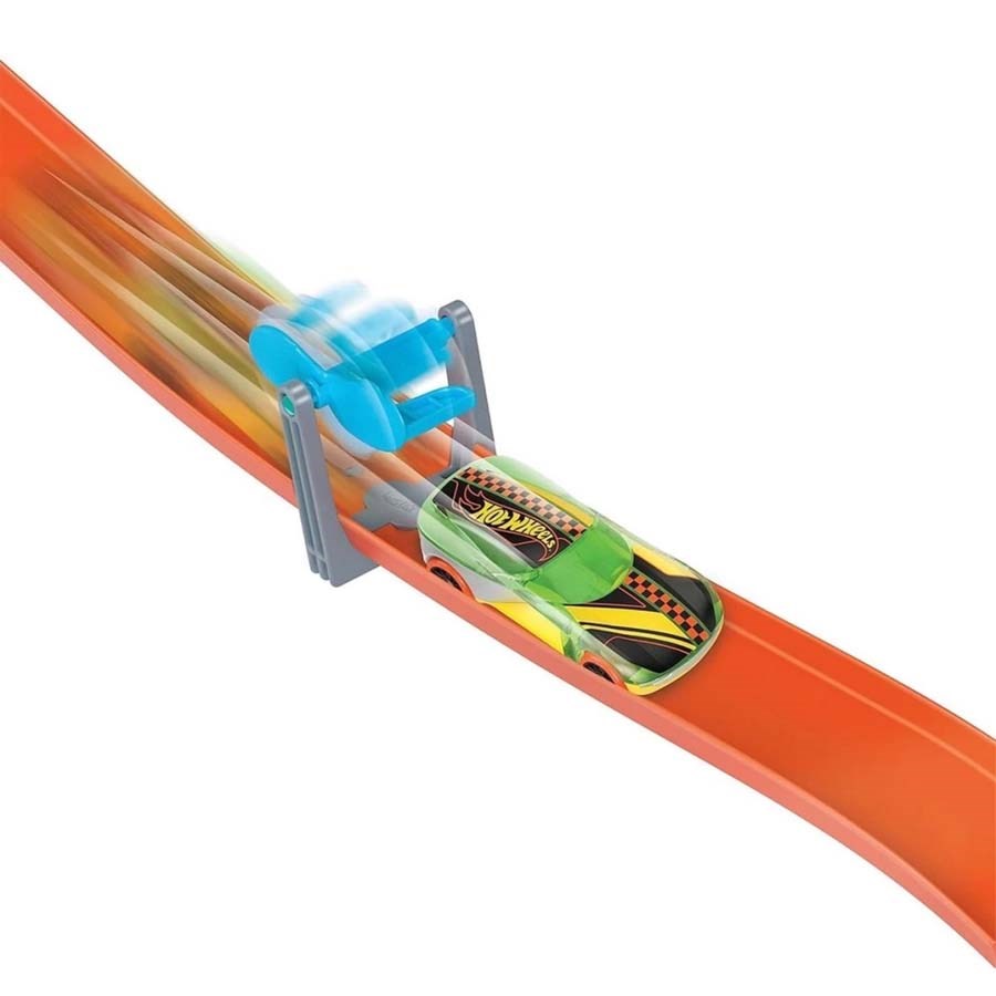 Hot Wheels Track Builder Rüzgar Temalı Akrobasi 