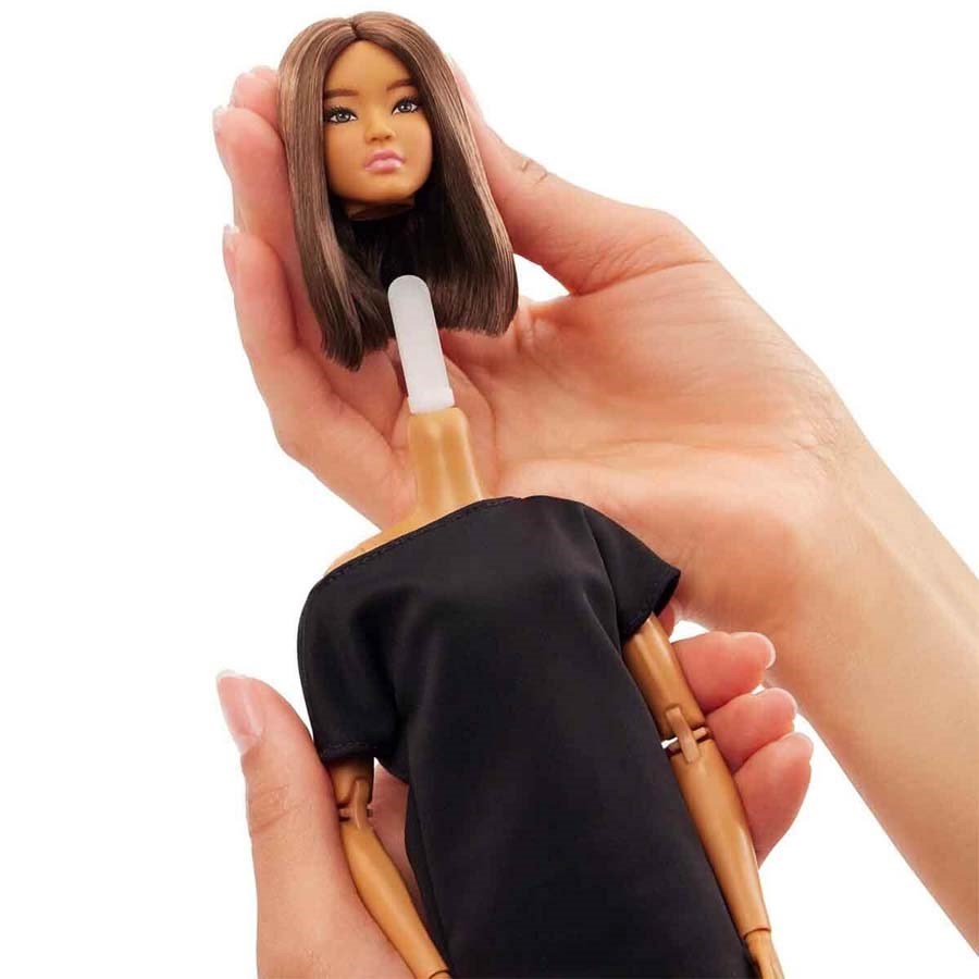Barbie Basics İkonik Koleksiyon Bebeği Model 01 