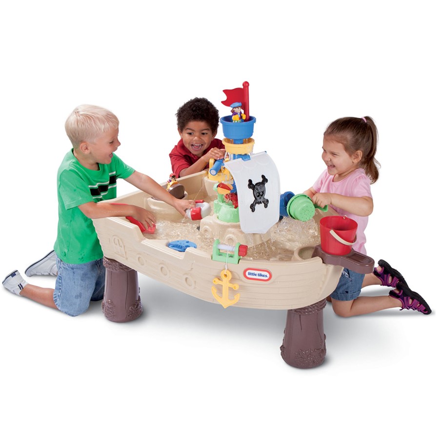 Little Tikes Anchors Away Pirate Ship 