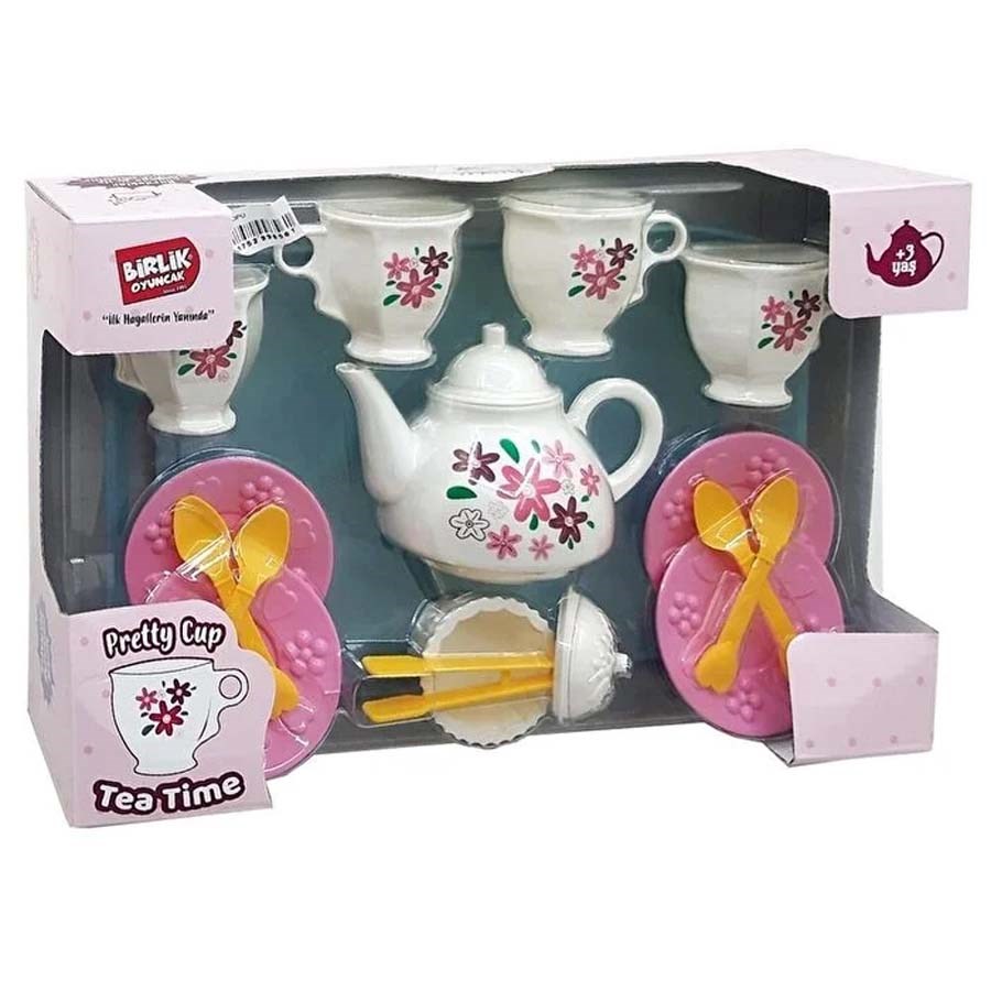 Fincanlı Çay Vakti