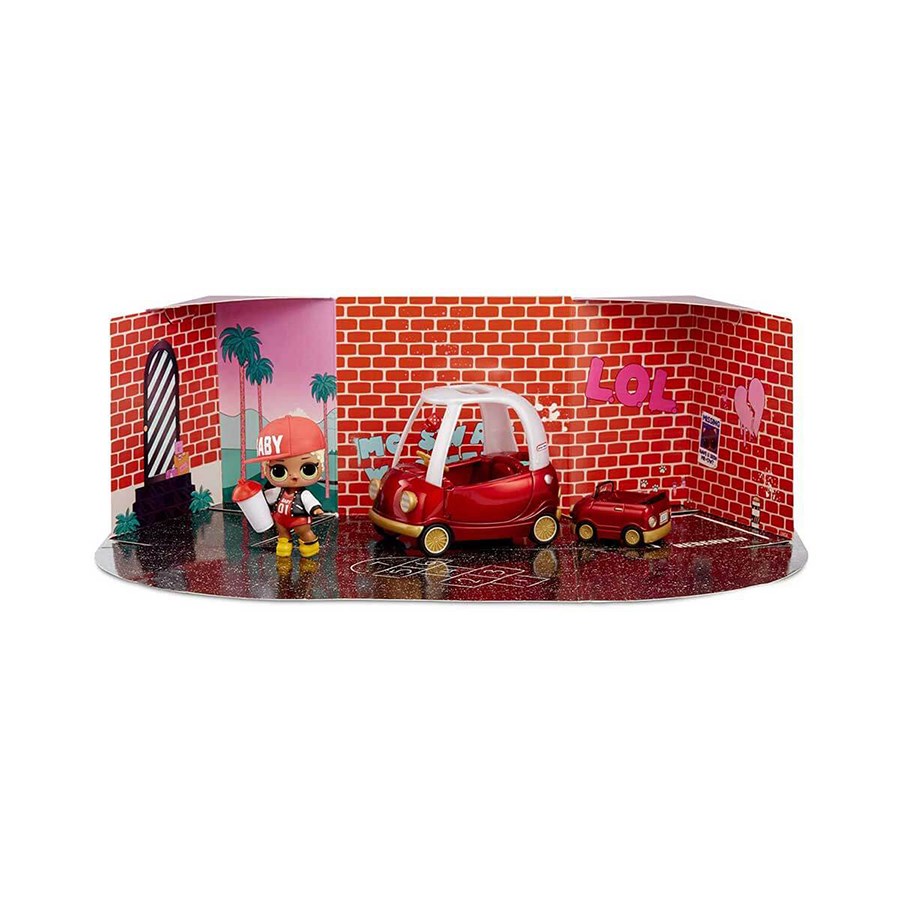 LOL Bebek ve Mobilya Oyun Seti Cozy Coupe