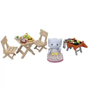 Sylvanian Families Barbekü Piknik Fil Kız