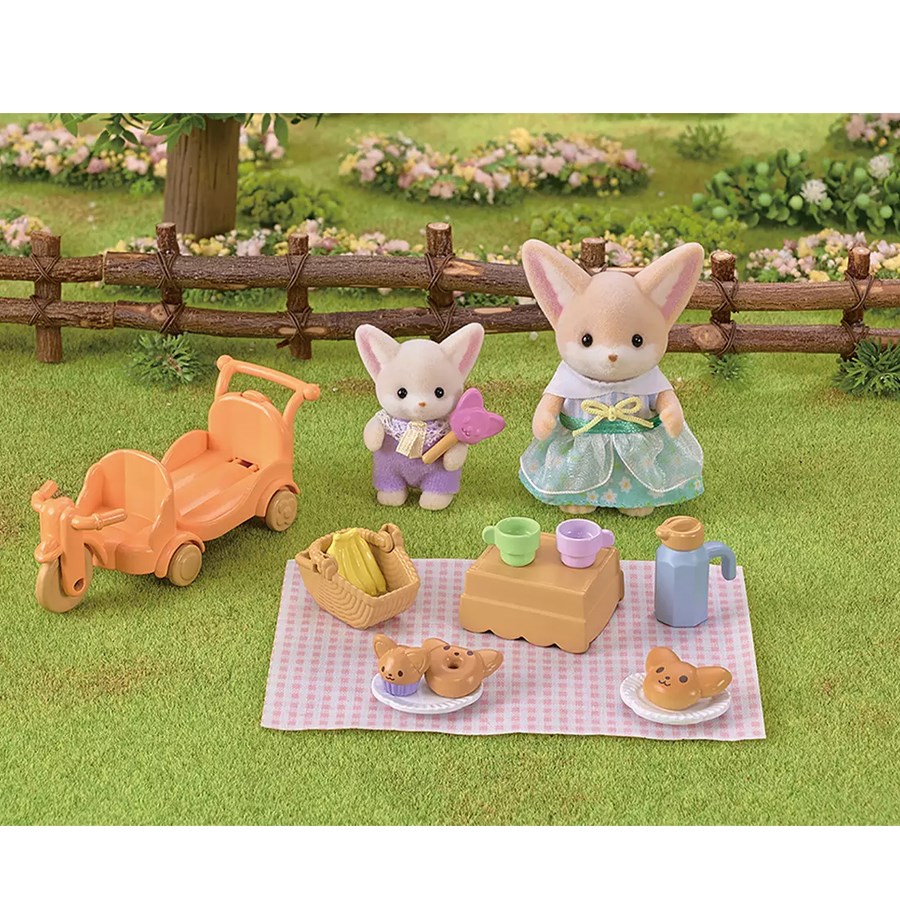 Sylvanian Families Tilki Kız ve Bebekli Piknik 