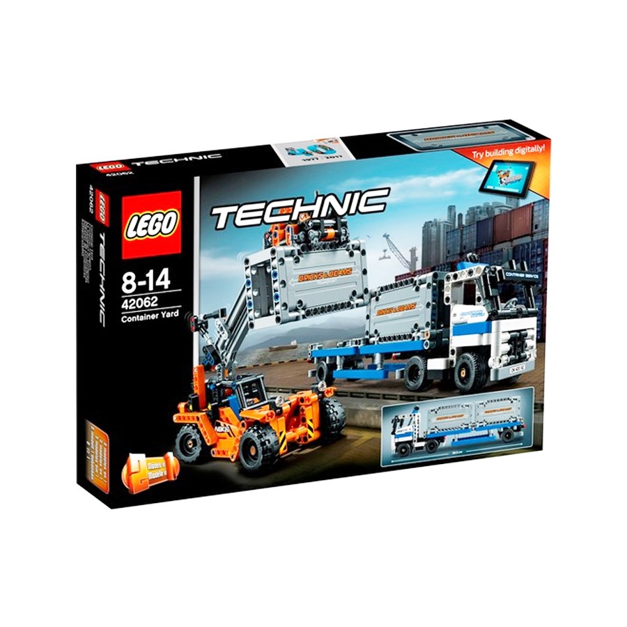 Lego Technic Container Yard 