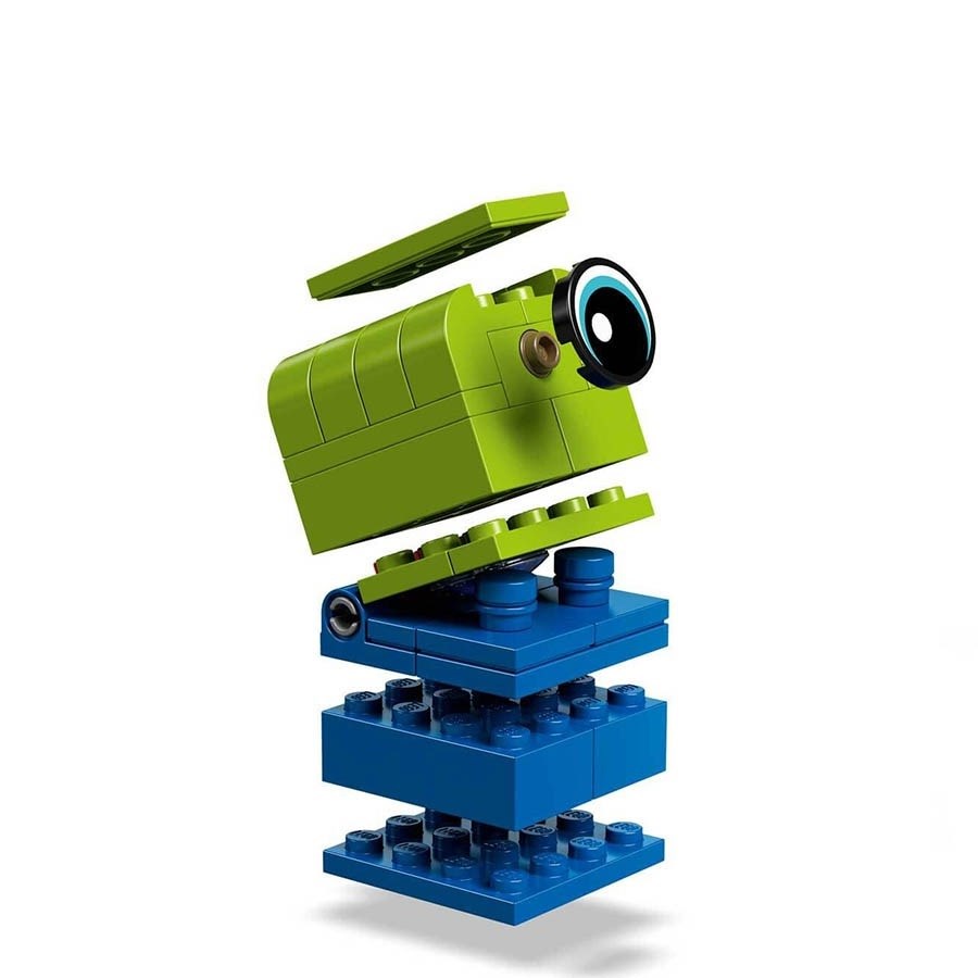 Lego Movie 2 Ultrakedi ile Savaşçı Lucy 70827 