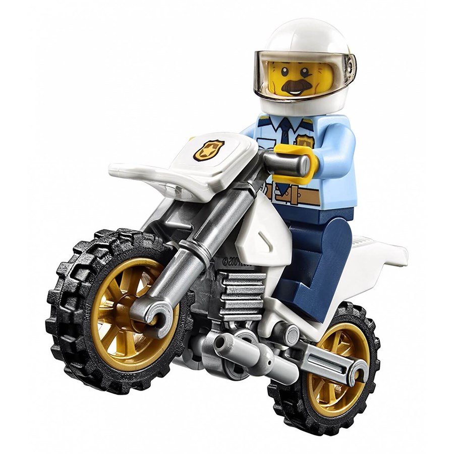 Lego City Çekici Kamyon Macerası 60137 
