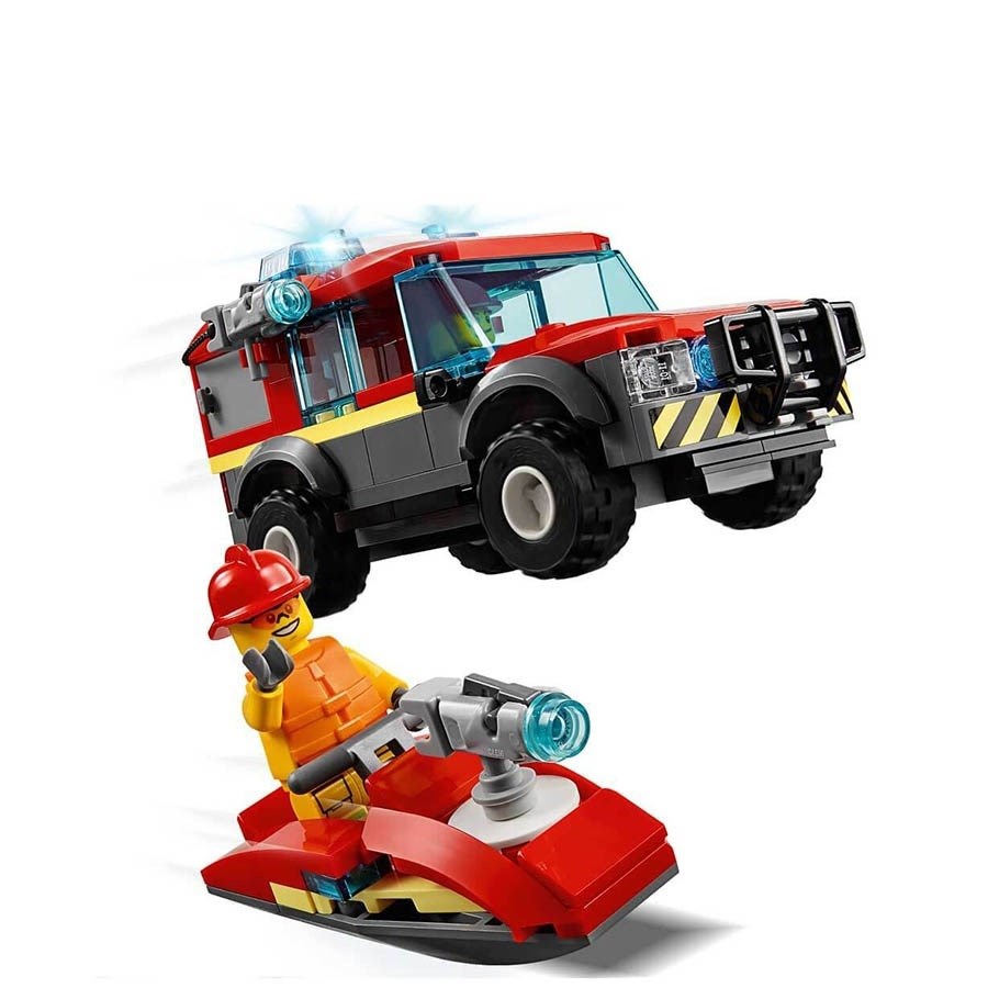 Lego City İtfaiye Merkezi 60215 