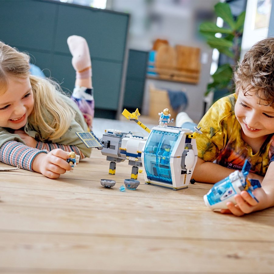 Lego City Ay Uzay İstasyonu 60349 