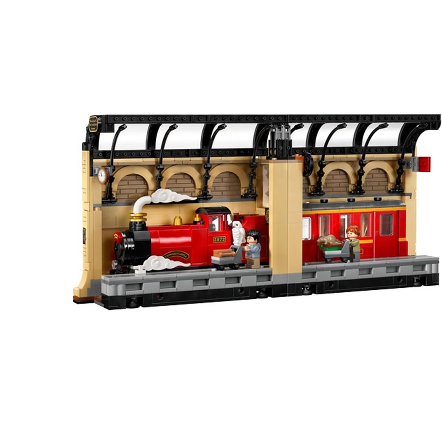 Lego Harry Potter Hogwart Ekspresi Kitap Köşesi 